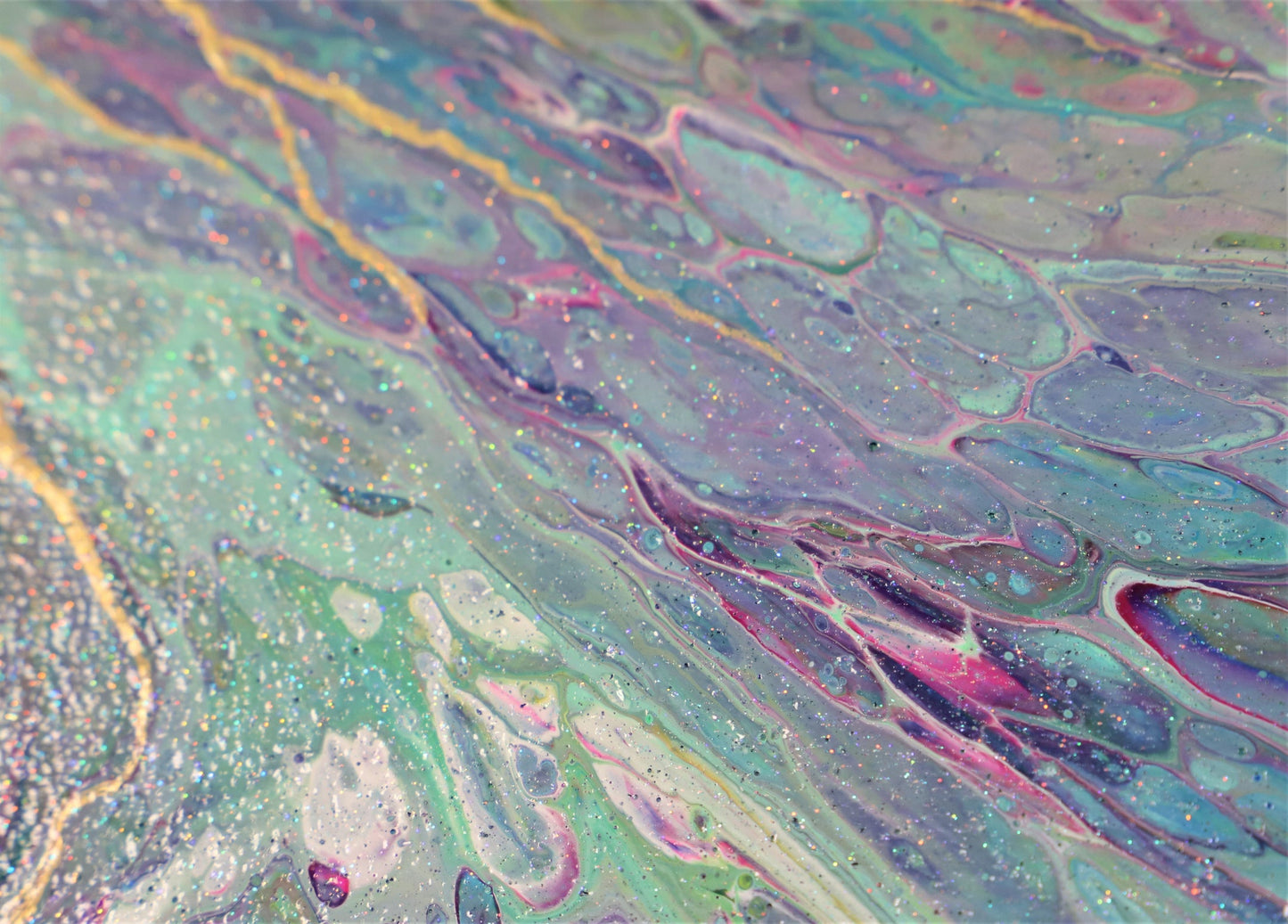 Mont Marte Iridescent Varnish Iridescent Glitter Varnish - 240ml