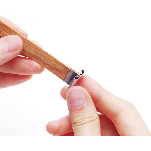 T-Shaped Wooden Wick Sustainer T形木芯托