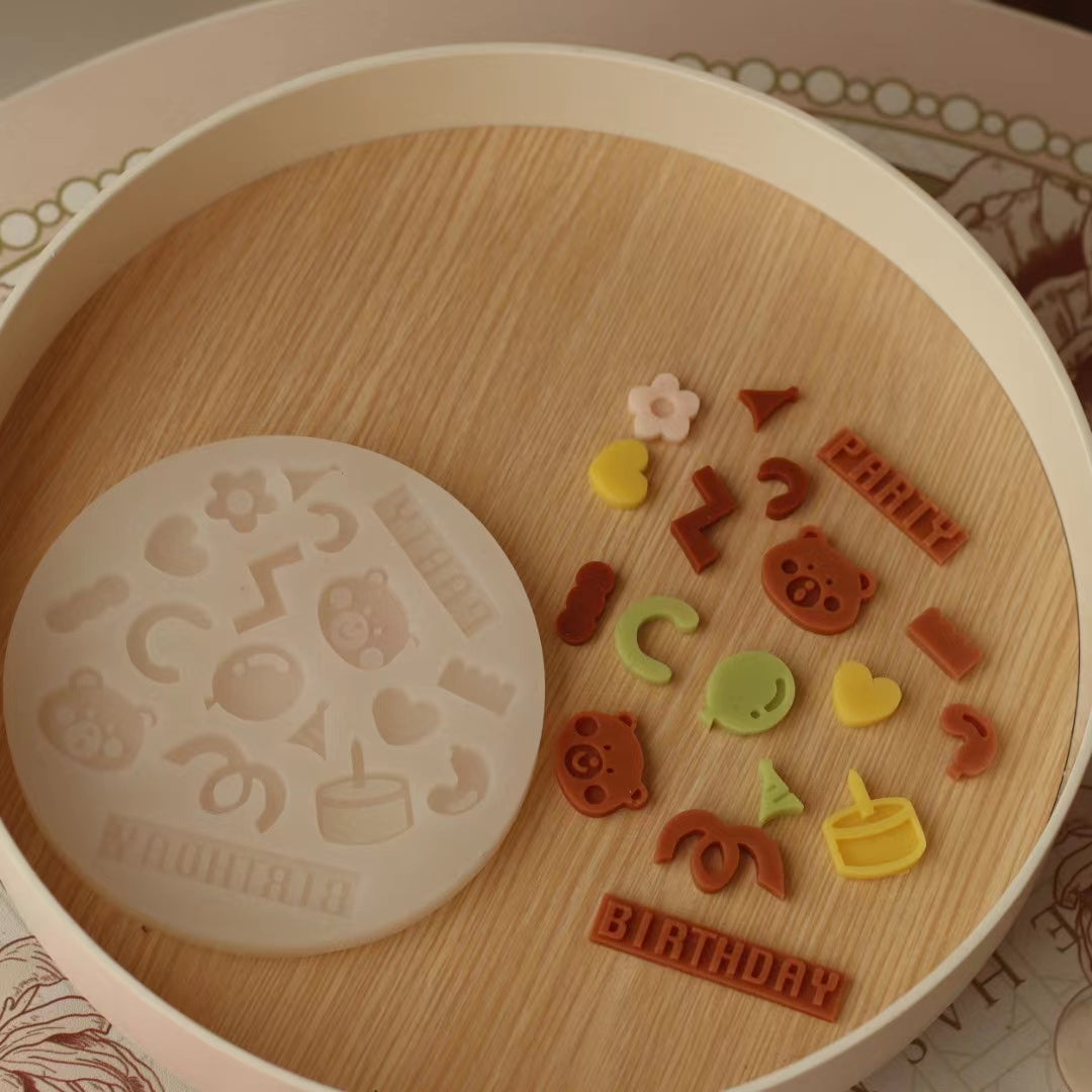 Birthday Party Bear Decoration Mold Birthday Party Bear Decoration Mold - 18 Cavities